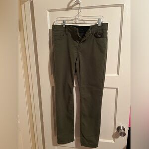 Liz Claiborne olive green jeans size 8 EUC